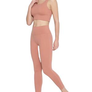 Nuevo Conjunto de Yoga de Algodón Transpirable con Diseño sin Costuras, Conjunto de Dos Piezas, Leggings de Entrenamiento y Sujetador Deportivo para Mujer, Ropa de Yoga y Fitness - Product Image 2