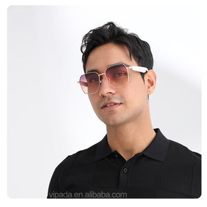 แว่นตาอัจฉริยะบลูทูธสำหรับฟังเพลงและคุยโทรศัพท์ป้องกันรังสี UV400ไล่ระดับสี - Product Image 5