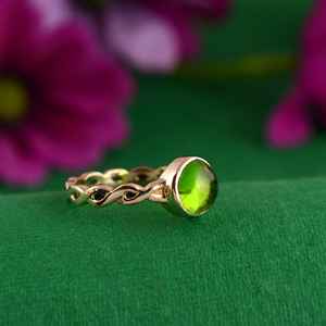 Anillo de latón peridoto chapado en oro cabujón de piedras preciosas Vintage boda hecho a mano ajustable apilable anillos de piedra natal para mujer - Product Image 2