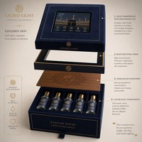 Coffret Souvenir Interactif VIP Hajj en Velours Émeraude avec Écran LCD, Base en Bois de Santal et Kit de Guidance Religieuse