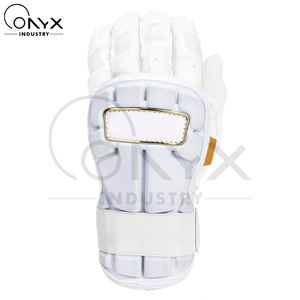 อุปกรณ์ป้องกันมือเบสบอลน้ำหนักเบา ทนต่อแรงกระแทก ระบายอากาศได้ดี ทนทาน พร้อมสายรัดปรับระดับได้เพื่อการสวมใส่ที่แนบสนิท - Product Image 2