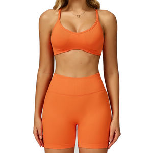 Ensemble de yoga 2 pièces pour femme : Soutien-gorge de sport et short taille haute pour la gym, la course et l'entraînement - Product Image 1