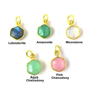 Arc-en-ciel pierre de lune hexagone lunette pendentif or Vermeil 925 argent sterling lunette ensemble 8mm pierre de lune pendentif fait à la main charme de guérison - Product Image 3