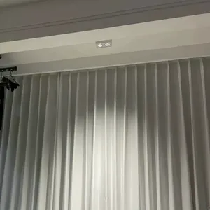 Luminaria LED de Techo de Diseño Moderno ZuroviaFit - Product Image 3