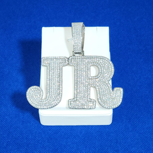 Pendentif avec nom en moissanite en argent 925, collier personnalisé avec lettre, aspect diamant glacé, luxe, hip-hop, unisexe, bijoux fins - Product Image 1