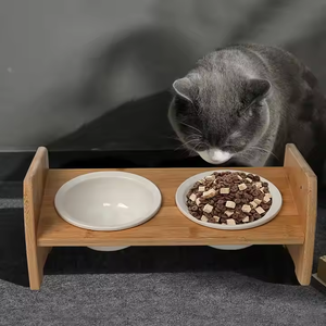 Tazón de servicio de madera Premium elegante, seguro y sostenible de artesanía creciente - Product Image 1