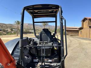 Miniexcavadora U48-5 2022: Rendimiento y Precisión con Giro de Cola Cero - Product Image 6