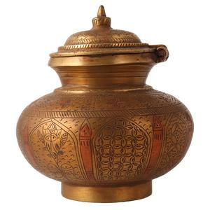 Lota de Latón Puro Vintage de Alta Calidad con Grabado y Acabado Pulido para Uso en la Cocina, Artículo de Cocina Árabe Antiguo Lutiya - Product Image 2