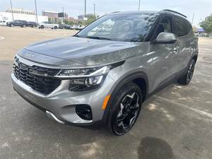 KIA Seltos S d'occasion propre, modèle 2025 - Product Image 2