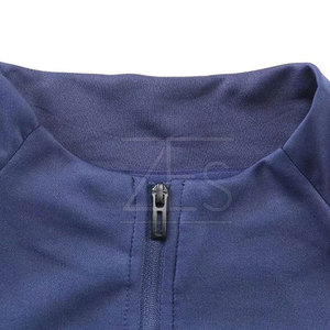 Chándal Deportivo Personalizado al por Mayor para Hombre, Transpirable, Sólido, con Logotipo Personalizado, Impresión de Alta Calidad, 100% Algodón, Tallas Personalizables - Product Image 2