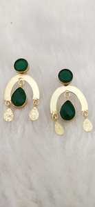 Arc Noir Drops Pendientes Set Modern Muse y Minimal Elegance Heavy Brass Producto a granel Diseño personalizado Patrón moderno - Product Image 2