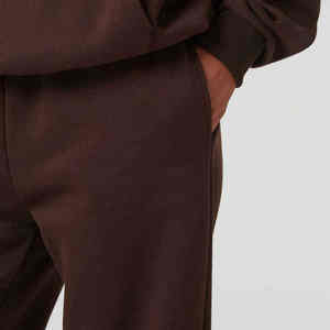 Vêtement de sport pour femmes grande taille personnalisé en gros, ensemble de jogging 2 pièces, écologique et léger - Product Image 3