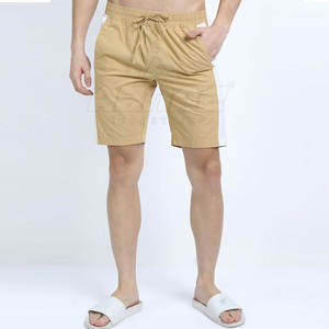 Pantalones cortos casuales con tela suave y diseño transpirable para la comodidad diaria Pantalones cortos casuales ligeros - Product Image 1