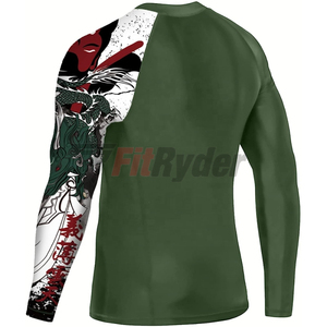 Hombres Fitness manga corta impresión personalizada Rash Guard Hombres manga larga protección UV MMA Rash Guard camiseta mejor estilo de moda OEM - Product Image 2