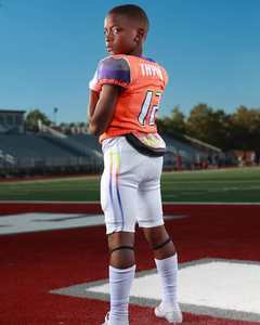 Ropa deportiva para niños 2025, uniformes de fútbol juvenil con sublimación de alta calidad OEM, camisetas de fútbol americano, ropa - Product Image 3