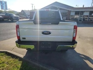 Sử dụng 2017 2019 fords <span class=keywords><strong>F350</strong></span> lariat siêu nhiệm vụ Pickup Truck 4 cửa Crew <span class=keywords><strong>Cab</strong></span> 6.2L V8 khí, 6.7L V8 6 tốc độ tự động với túi khí - Product Image 6