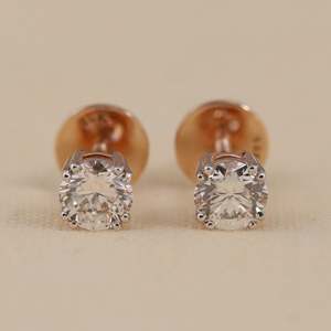Pendientes de Diamantes Cultivados en Laboratorio con Corte Redondo y Baño de Oro de 18K, Diseño de Aro, Opciones en Oro Blanco, Rosa y Amarillo para Compromiso, 0.80 TCW VS1 - Product Image 3