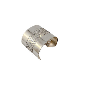 Bracelet en laiton Navratri 2000, célèbre pour sa coupe élégante et son design raffiné, bijou doré poli découpé au laser pour femme, fait main - Product Image 1