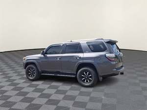 Limpio 2019 To-yo-ta 4 _ Runner SR5 Premium 4WD - Product Image 4