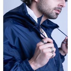 ชุดวอร์มผ้าไนลอนโพลีเอสเตอร์กันลมสำหรับผู้ชายชุดวอร์มสีกรมท่าขนาดใหญ่ออกแบบโลโก้ได้ตามต้องการ - Product Image 3