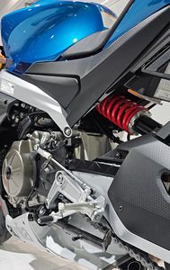 ข้อเสนอที่ดีที่สุดสำหรับรถมอเตอร์ไซค์สปอร์ต Aprilia RS 660 ปี 2027 - Product Image 6