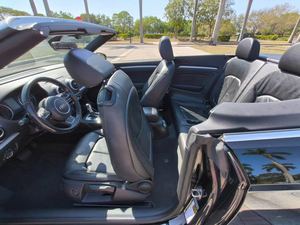 2016 AU DI A3 2,0 T QUA TTRO PREMIUM CABRIOLET AWD con DIRECCIÓN IZQUIERDA ASIENTOS DE CUERO INTERIOR OSCURO y LLANTAS R17 LISTO PARA ENVIAR - Product Image 4