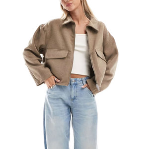 Manteaux courts pour femmes fabriqués OEM Nouvelle conception de manteaux courts pour femmes de taille adulte à manches longues - Product Image 6