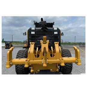 Ripper équipé pour niveleuse 120H avec moteur hydraulique Garantie 1 an-Entièrement fonctionnel et à prix réduit pour se déplacer rapidement - Product Image 2