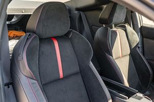 SUBARU BRZ LIMITED 2024 IMPECABLE, TRANSMISIÓN MANUAL, TRACCIÓN EN LAS CUATRO RUEDAS - Product Image 5