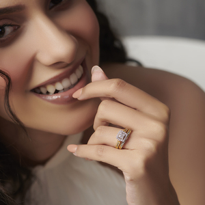Anillo de Compromiso de Diamantes Solitarios con Moissanita, Acero Inoxidable, Chapado en Oro de 18K, Anillo de Moda para Mujer - Product Image 2