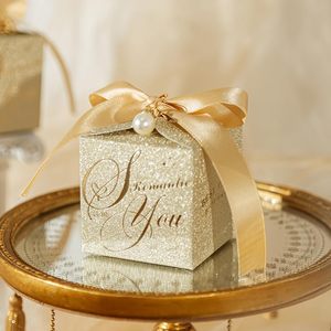 Wedding Anniversary Gifts by Year: Thoughtful Milestone Ideas