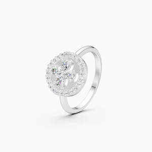 Elegante Anillo Floral con Racimo de Diamantes Redondos y Diamante Cultivado en Laboratorio de 0.44 Ct |   En oro amarillo, blanco y rosa de 9 quilates - Product Image 2