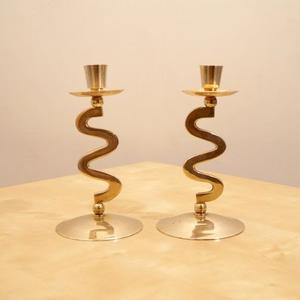 เชิงเทียนโลหะเคลือบผิวแบบโบราณสำหรับให้แสงสว่างและชุดตกแต่งบ้านโถเทียนตกแต่งอย่างมีสไตล์ - Product Image 3