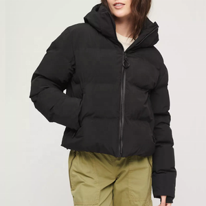 Nuevo diseño Zip up Windbreaker Down Chaquetas Logotipo personalizado Winter Bubble Jacket Mujer Chaqueta acolchada - Product Image 1