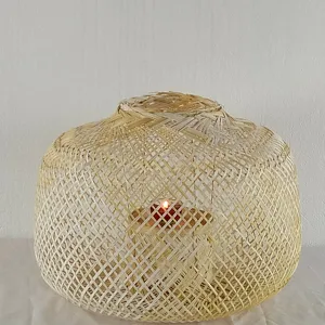 Articles traditionnels du Vietnam bougeoir en bambou fait à la main sans poignée - Product Image 1