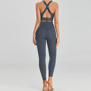 Ensemble de yoga pour femmes, 2 pièces, haut de sport sans manches et pantalon, de haute qualité, personnalisé, fabriqué au Pakistan, 2026 - Product Image 4