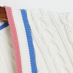 Suéter suave con colores personalizados y cárdigan de punto bordado para suéter informal de hermandad de mujeres, suéter universitario - Product Image 4