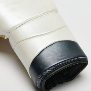 ถุงมือชกมวยสำหรับเล่นยิมถุงมือหนังแท้สำหรับมืออาชีพถุงมือชกมวยสำหรับเล่นยิมออกแบบได้ตามต้องการ - Product Image 2