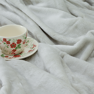 ผ้านวมขนแกะไมโครไฟเบอร์ขนาด96x140ซม. ผ้าห่มผ้านุ่มหลากสีสำหรับใช้ในบ้าน - Product Image 1