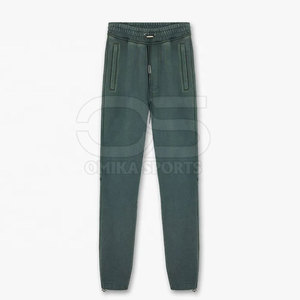 Ensemble de survêtements surdimensionnés pour hommes Tenue décontractée pour la salle de sport et l'extérieur Survêtement surdimensionné chaud pour hommes en hiver - Product Image 6