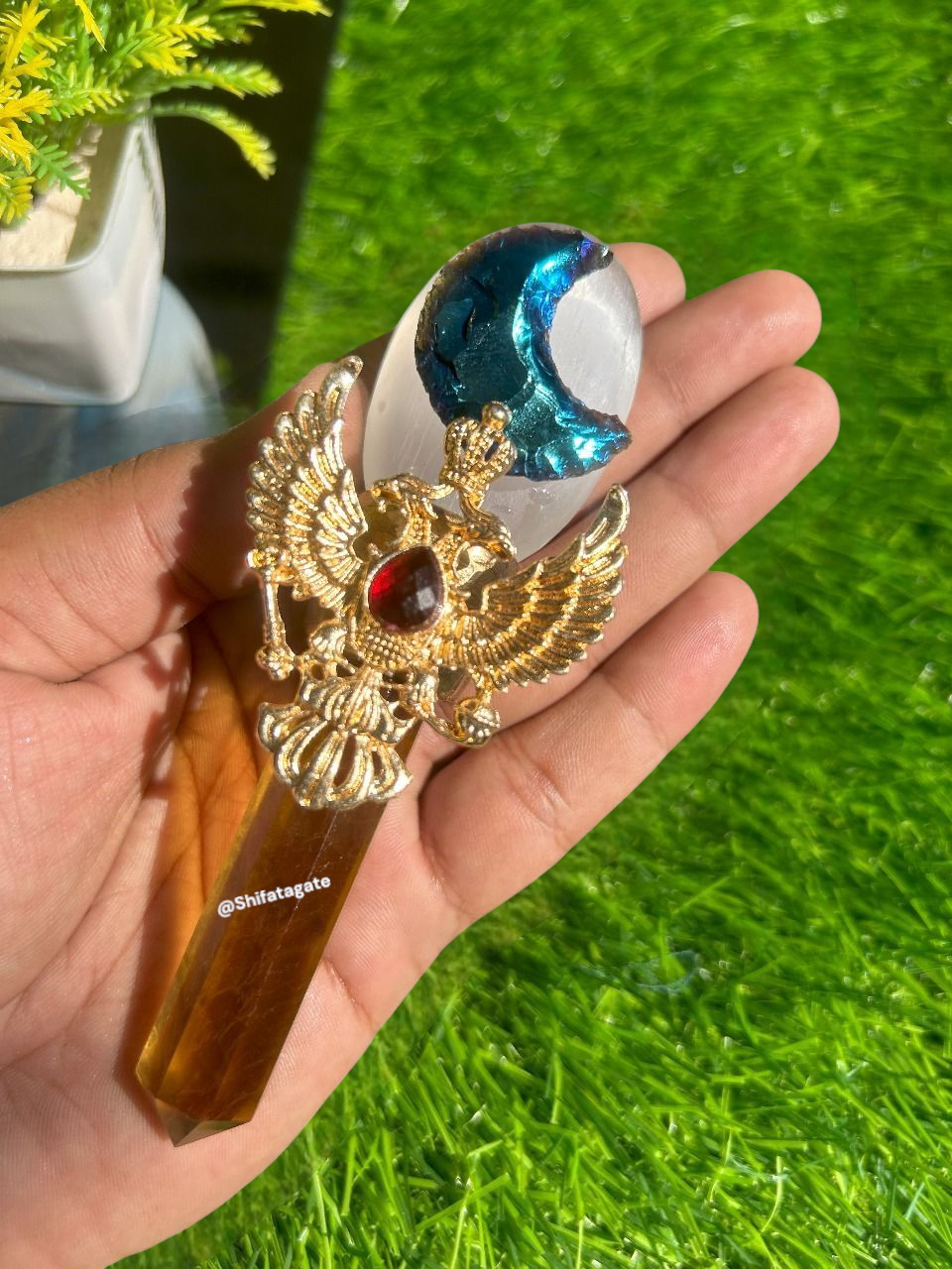 สีเหลือง