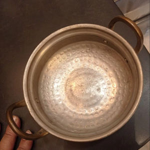 Ustensiles de cuisine traditionnels en cuivre faits à la main, plaques de cuisson et grillades indiennes, Handi en cuivre - Product Image 1