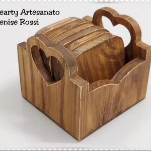 Ensemble de dessous-de-verre en bois en forme de cœur, support de rangement, dessous-de-verre carré, protection de surface de table, décoration rustique pour la maison, la cuisine, le café, le bar, utilitaire - Product Image 1