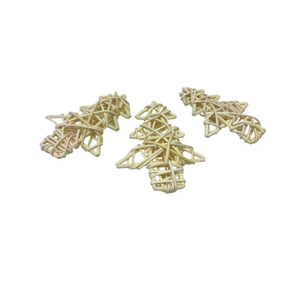 Jaula para Pájaros de Ratán Natural Colorida con Campana Colgante, Juguete Masticable para Guacamayos y Loros, Hecho en Vietnam - Product Image 3