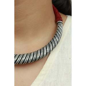 Tridha Tribal Criss Cross, bijou ethnique en argent 925, réglable, style Hasli, objet de collection culturel - Product Image 3