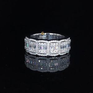 Precioso nuevo oro blanco de 10K Half Eternity Wedding Band VVs 10K Moissanite Diamond Baguette redondo brillante completamente helado - Product Image 2