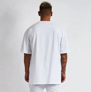 2025 nouvelle mode hommes T-Shirt fabriqué en usine respirant pour l'été Logo personnalisé col montant couleur unie manches courtes - Product Image 4