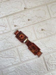 Correa de reloj de cuero mecanizada a mano con diseño floral occidental bohemio de gama alta de diseñador de lujo correa de reloj de cuero de repuesto suave - Product Image 5