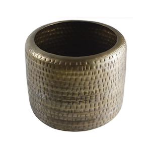 Meilleur design extérieur avec finition en laiton antique Jardinière de fleurs en métal Excellente qualité Jardinière vintage arrondie pour décoration de jardin - Product Image 1