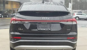 Auto Usado en Excelentes Condiciones, <span class=keywords><strong>Audi</strong></span> Q4 <span class=keywords><strong>e</strong></span>-<span class=keywords><strong>tron</strong></span> <span class=keywords><strong>Sportback</strong></span> Premium Plus <span class=keywords><strong>55</strong></span> quattro SUV 2025, Envío a Todo el Mundo - Product Image 5